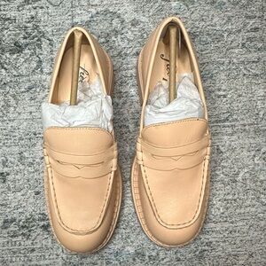 Free People Tan Loafers
